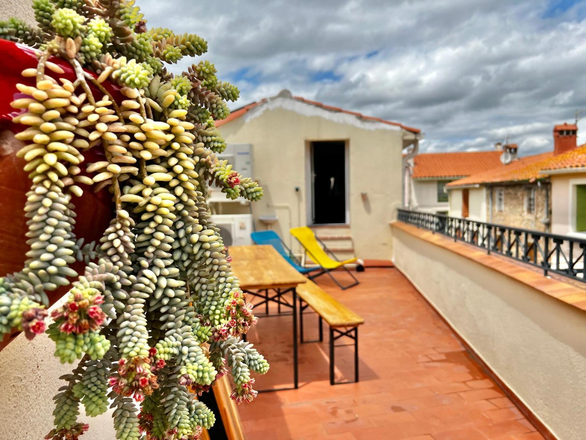 Maison Familiale Bages  Buitenkant foto